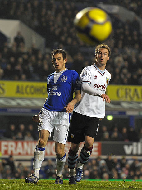 他的表现不 他的表现不