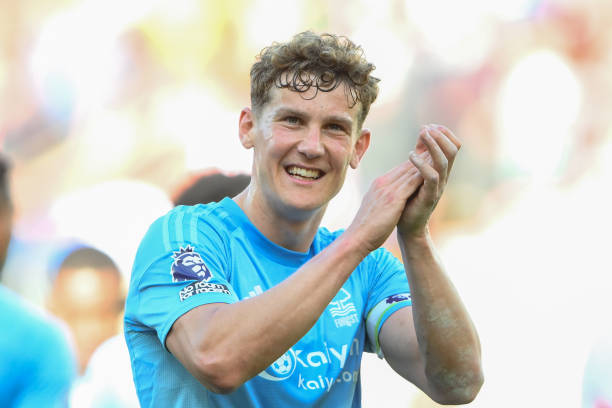 分别发生在 分别发生在