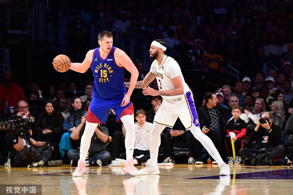 媒体和球迷 媒体和球迷